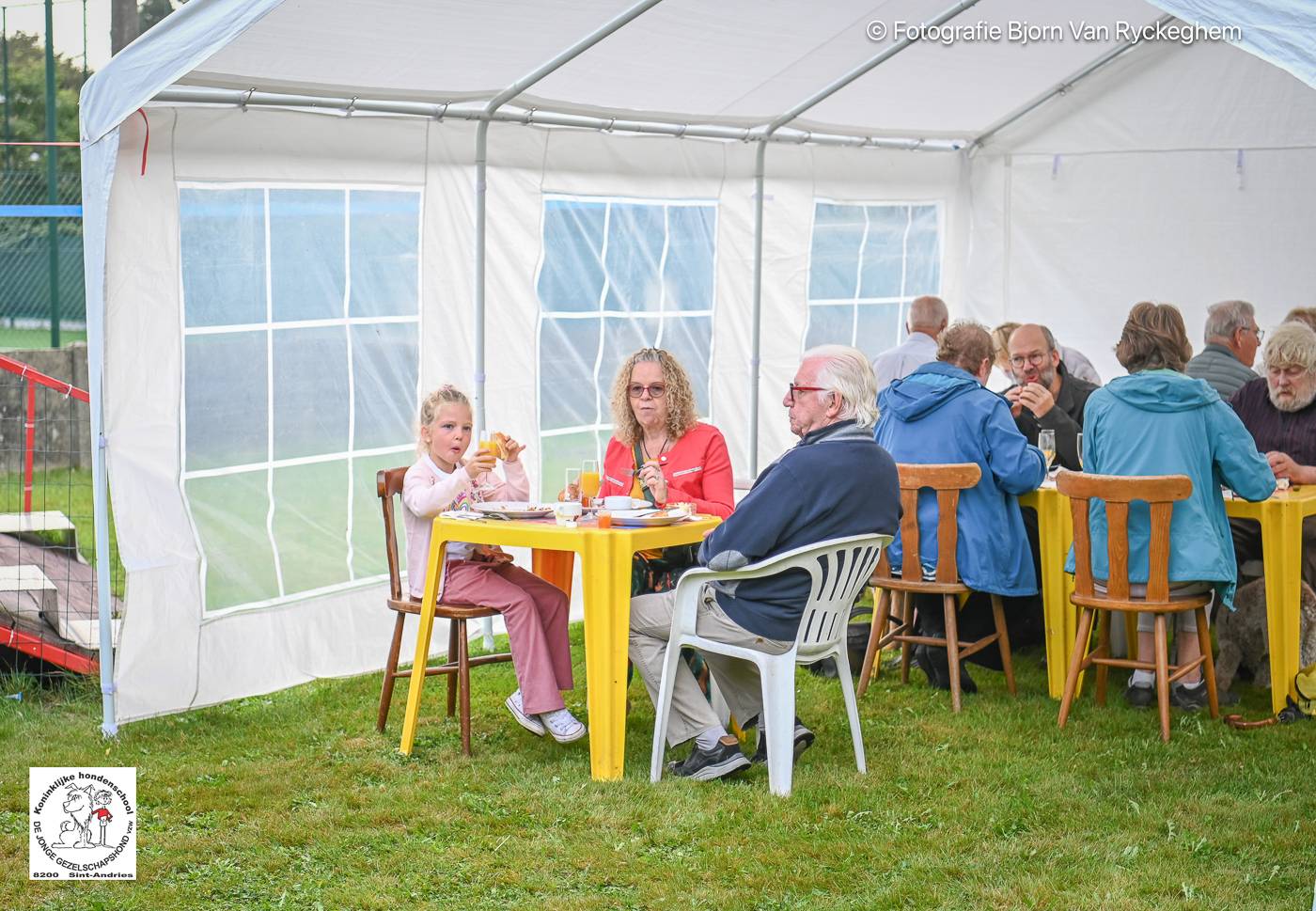 Hondenschool De Jonge Gezelschapshond Ontbijt & zoektocht 2025 42