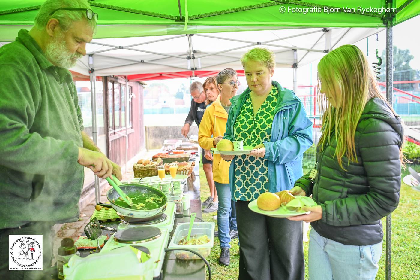 Hondenschool De Jonge Gezelschapshond Ontbijt & zoektocht 2025 26